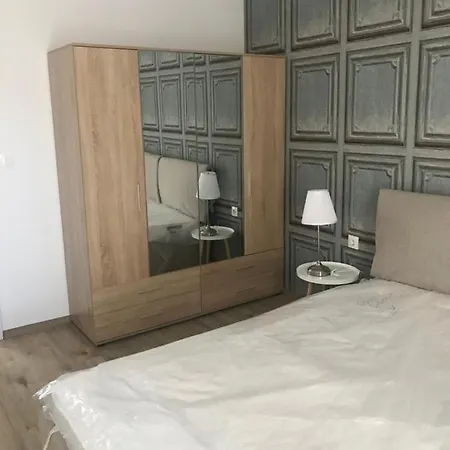 Golden Eye Apartment, City Center, Wi-fi, Burgas Free University Appartement Atanasovo